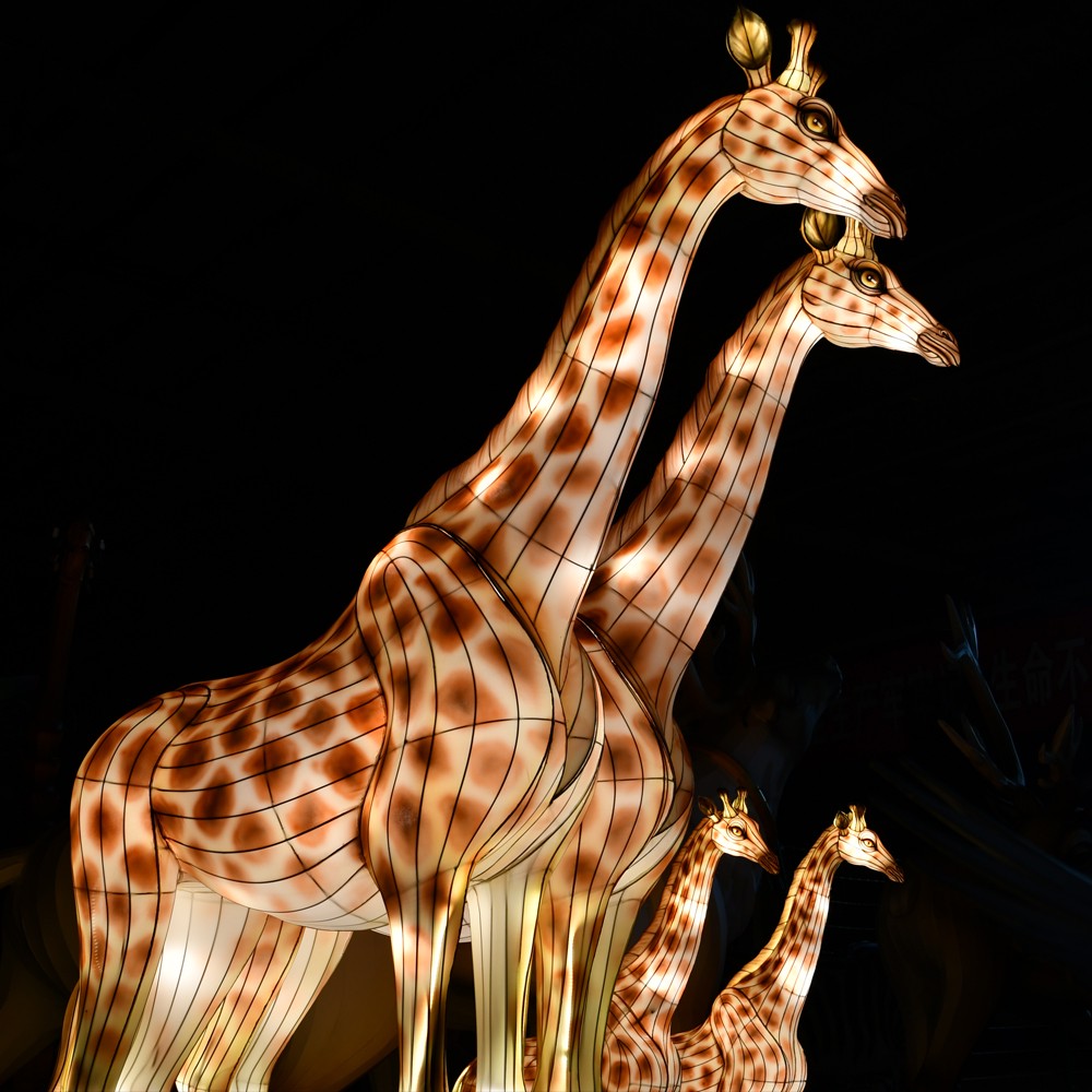 Custom Chinese traditional craft giraffe lights LED lighting decoration