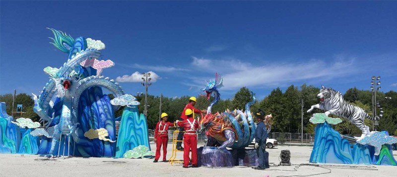 dragon-palace-lantern-sculptures-daytime